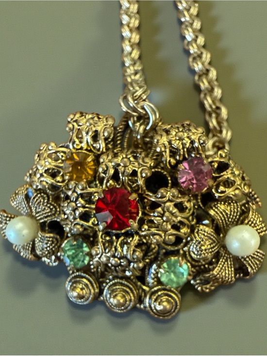 Jewelry - Vintage Czech Rhinestone Floral Basket Pendant with 30” Chain